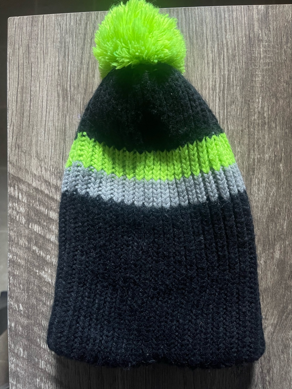 KROO Striped Pom-Pom Beanie in Black & Green Size 8/20